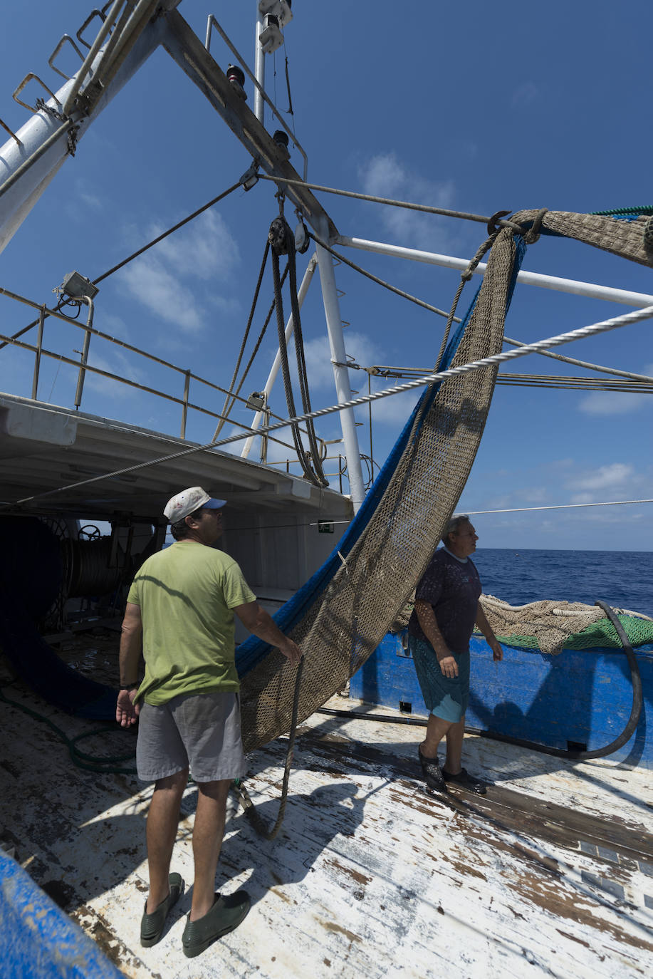 Fotos: Así se pesca la gamba roja de Garrucha