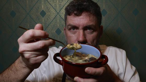El 'cuchareo' más delicioso de Granada para entrar en calor