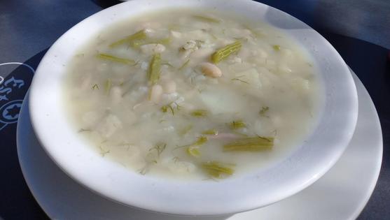 De ollas, pucheros, potajes y otros platos apegados a la tierra