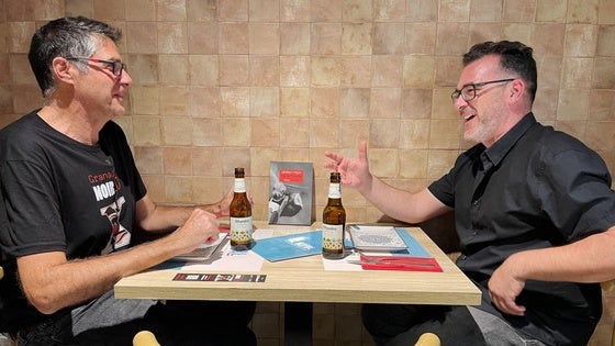 «Las conversaciones de bar radiografían la sociedad»