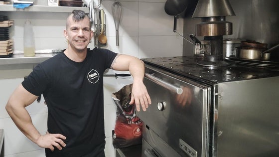 El chef que triunfa en Granada con una cocina «para todo el mundo»