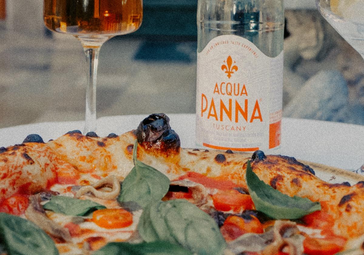 Imagen principal - Platos de Parole y vistas a la Catedral desde su terraza.