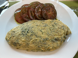 La soberbia y única en su especie tortilla de collejas –que no de mollejas– de Qübba Gastrobar.