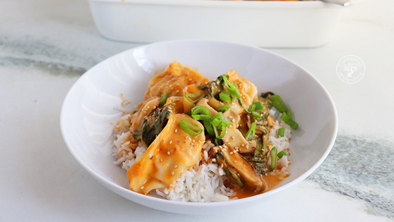 Gyozas de pollo al horno 'One pot': exotismo y sabor