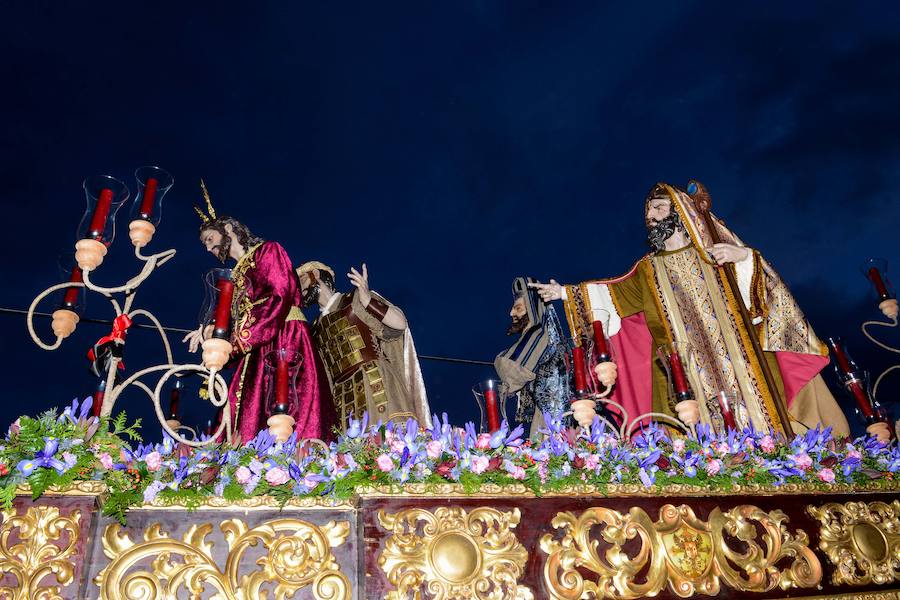 El Sábado de Pasión en Guadix supone el inicio de la Semana Santa accitana con la Hermandad de Pasión y Rosario. 