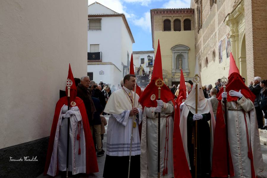 La Hermandad de San Juan Evangelista realizó estación de penitencia el Viernes Santo. 