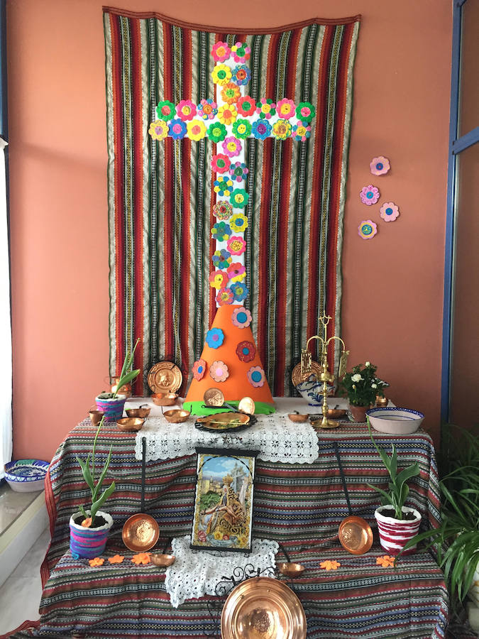 Escuela de Flamenco Jesús Montijano, Asociación de Vecinos Cristo de los Favores y Hermandad de la Esperanza, ganadores del concurso de Cruces 