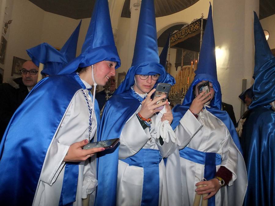 La Hermandad de las Lágrimas suspendió su estación y realizó una oración en el interior del templo.