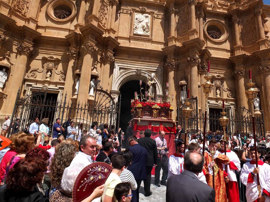 Guadix celebra la festividad de su patrón con la procesión de la imagen y reliquia del varón apostólico y primer obispo de la diócesis accitana. 