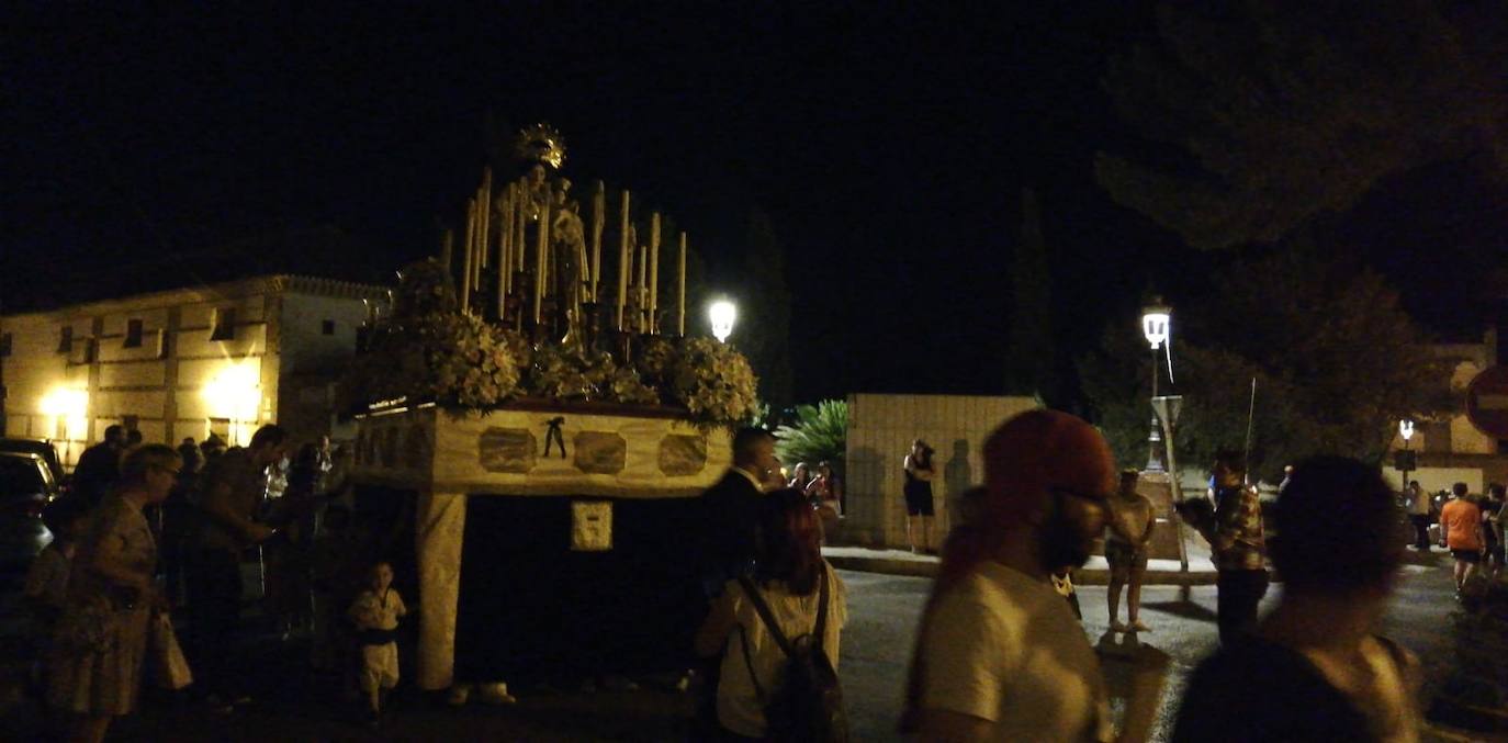 Los cultos en honor a la Virgen del Carmen culminaron el 16 de julio con la procesión por las calles de Guadix. 
