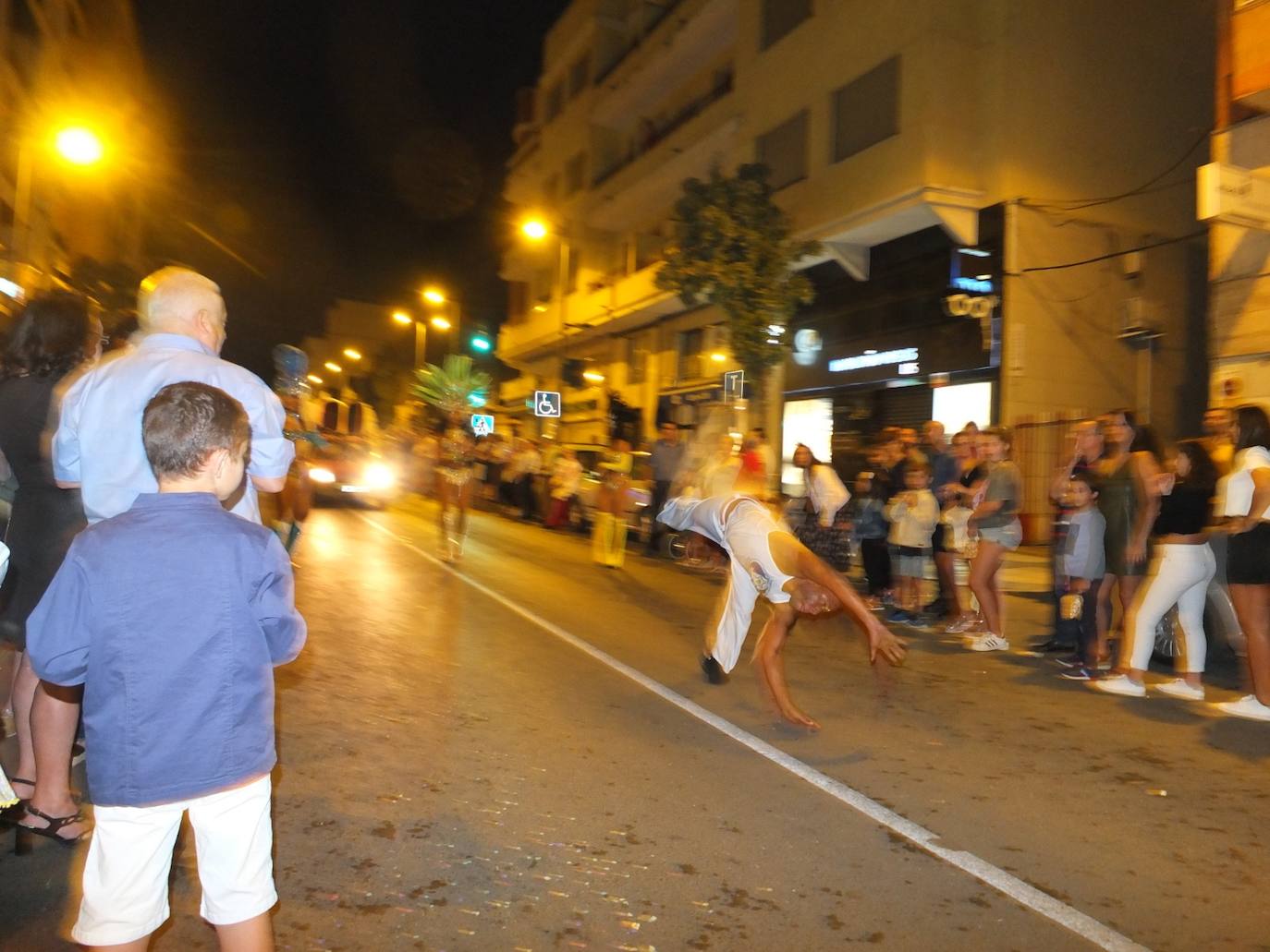 Cascamorras participó en el desfile. 