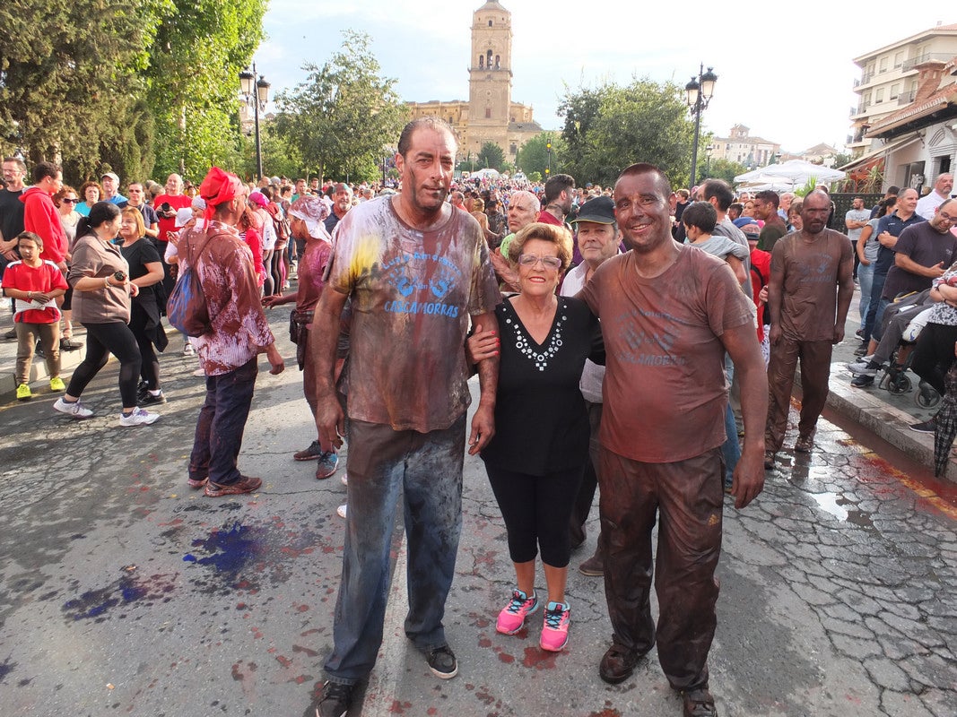 Fotos: Guadix brinda un multitudinario y festivo reproche al Cascamorras Antonio Vera