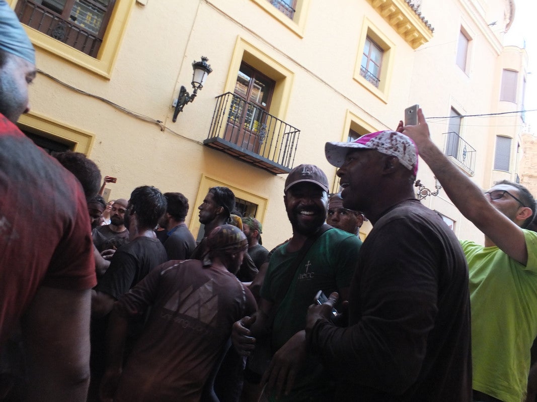 Fotos: Guadix brinda un multitudinario y festivo reproche al Cascamorras Antonio Vera