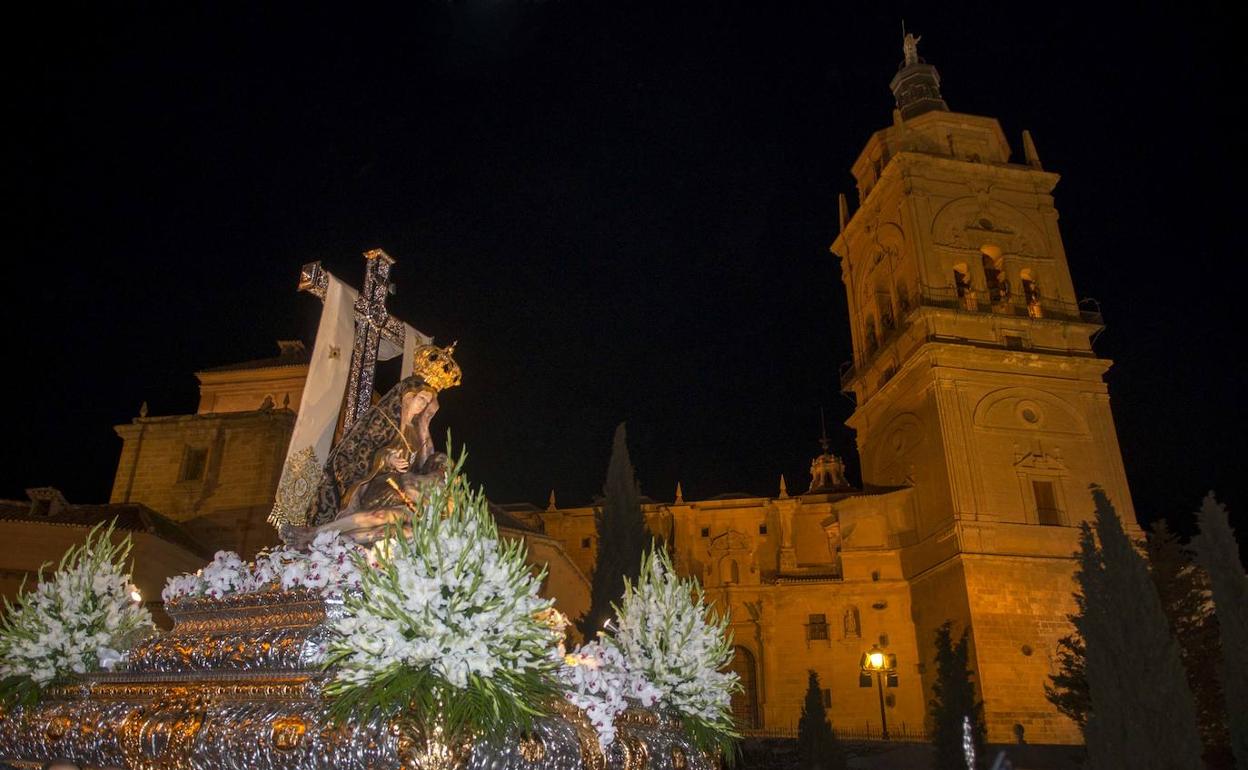 El obispo de Guadix predicará la septena en honor de la Virgen de las Angustias