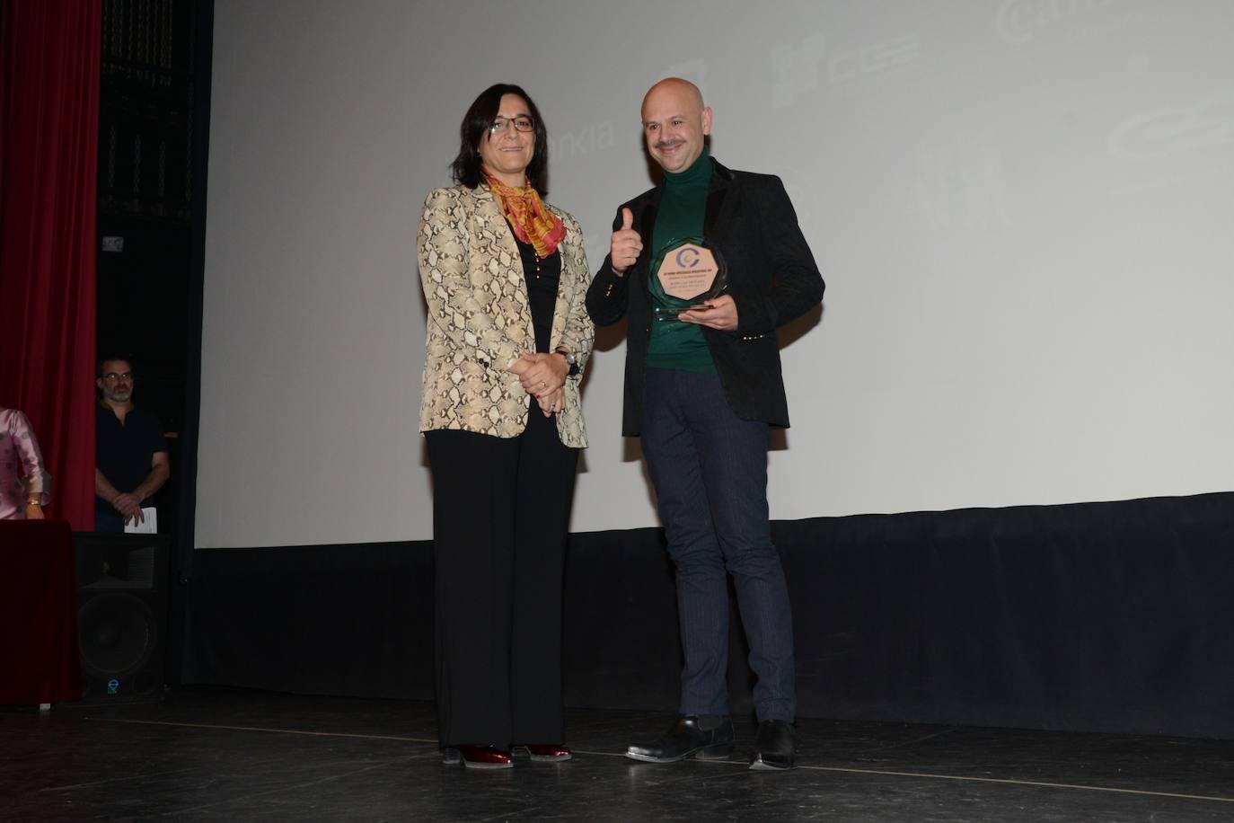 Entrega de los premios de la gala de la Asociación Intersectorial. 
