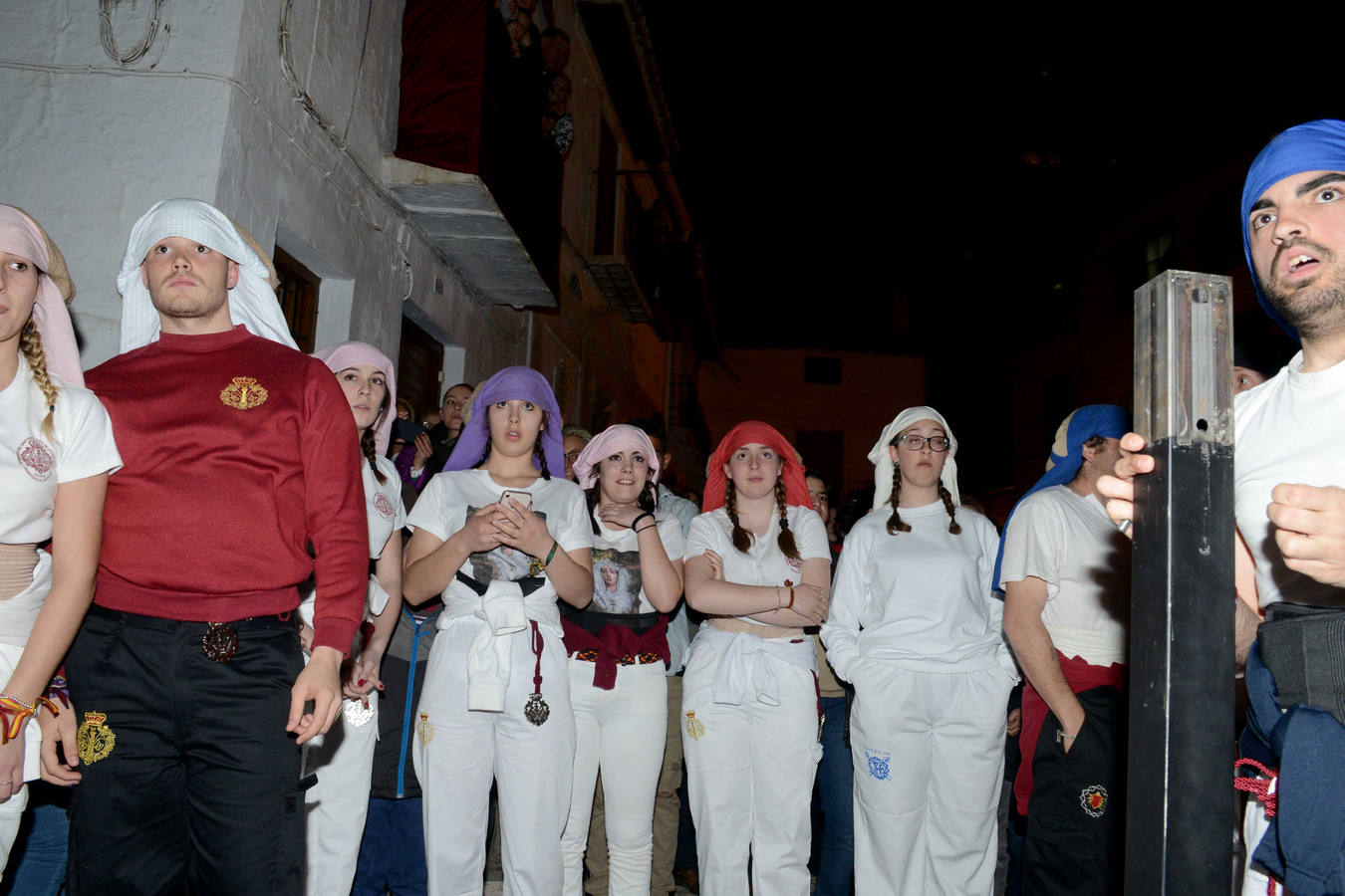 Cientos de personas en las calles de Guadix para vivir el Martes Santo de años anteriores