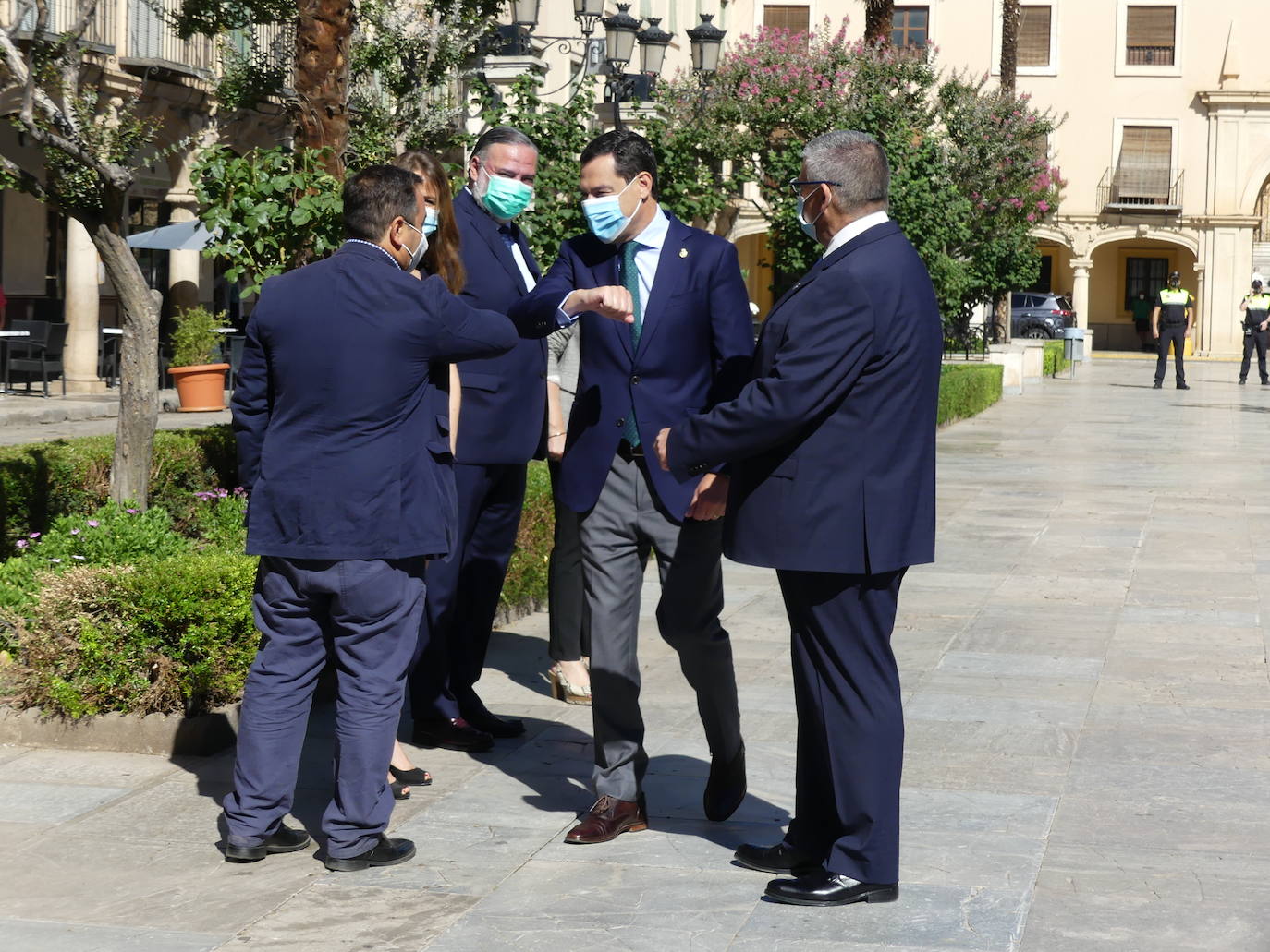 El presidente andaluz ha tendido visita este jueves a la localidad accitana