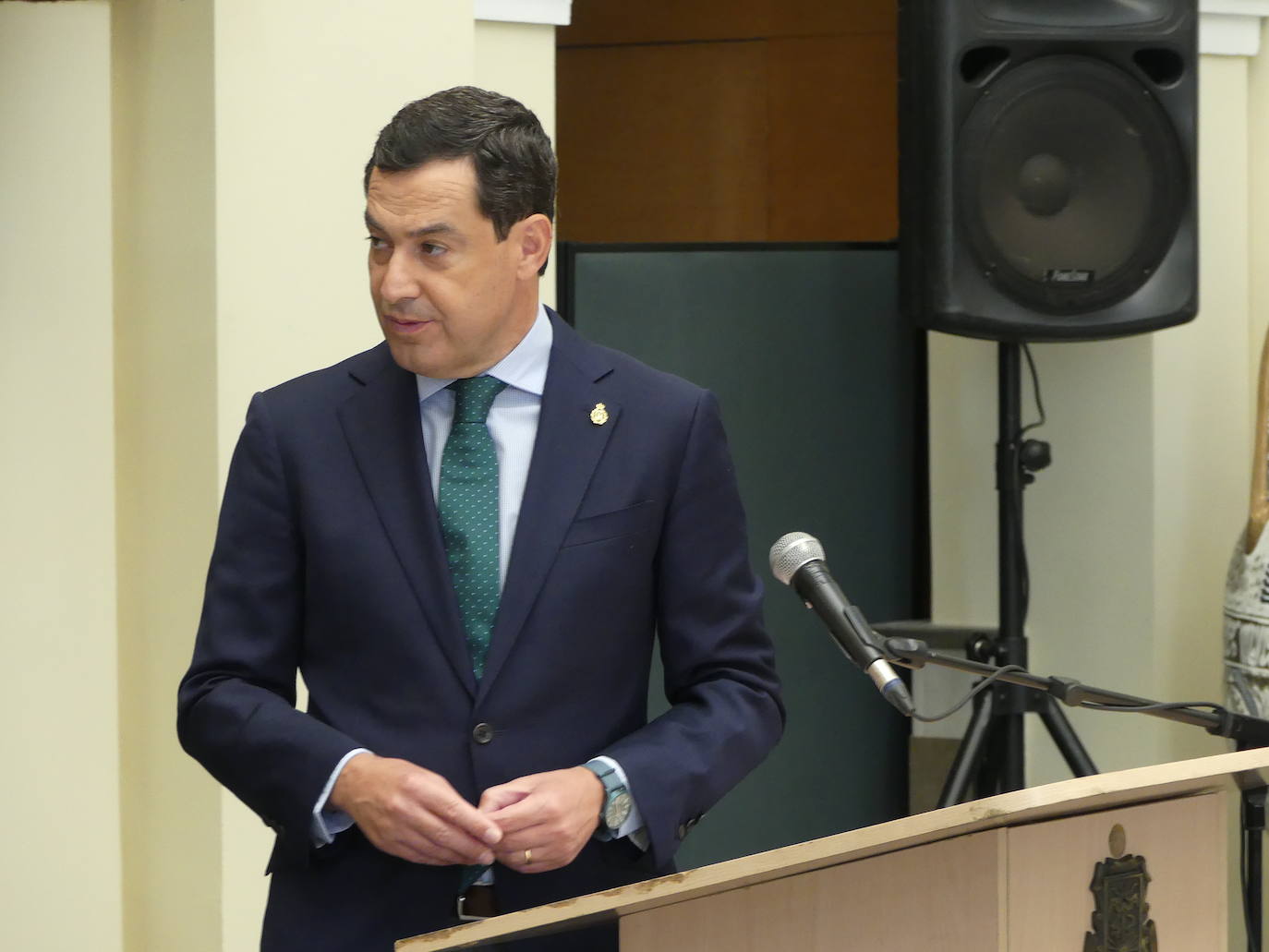 El presidente andaluz ha tendido visita este jueves a la localidad accitana