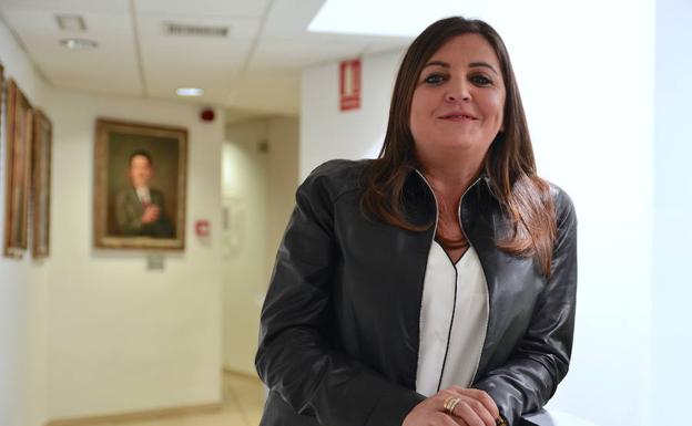 Lola Aguayo, en el Ayuntamiento de Huétor Vega.