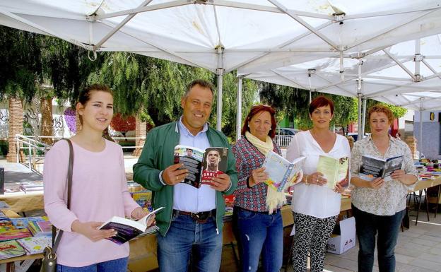 Encuentro literario en La Cañadilla, en 2017.