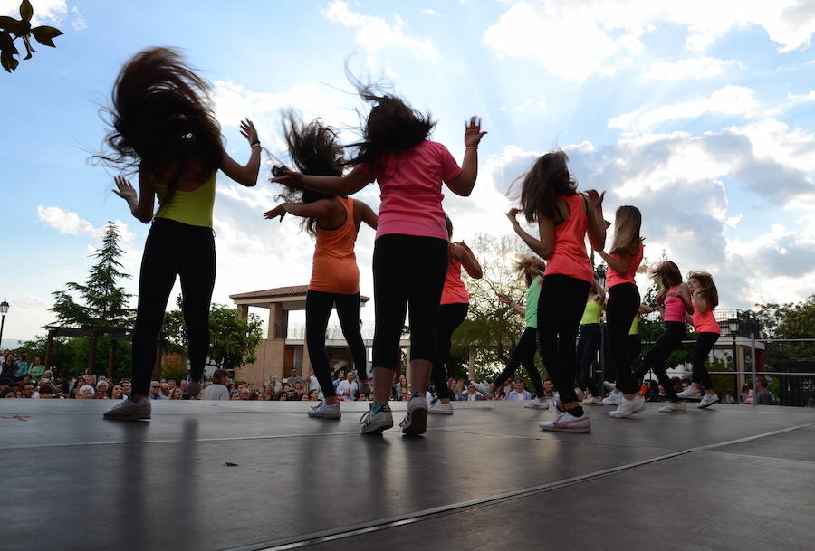 Ambiente del Día de la Cruz en el municipio el 3 de mayo de 2019