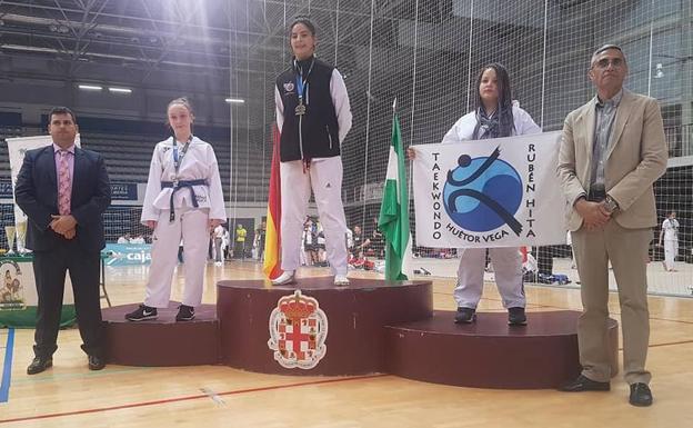 Natalia Girela, bronce en el Campeonato de Andalucía.