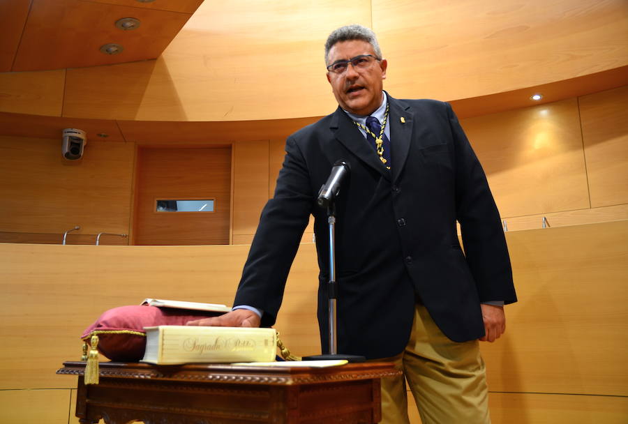 Conformación de la nueva corporación municipal e inicio del tercer mandato consecutivo de Mariano Molina.