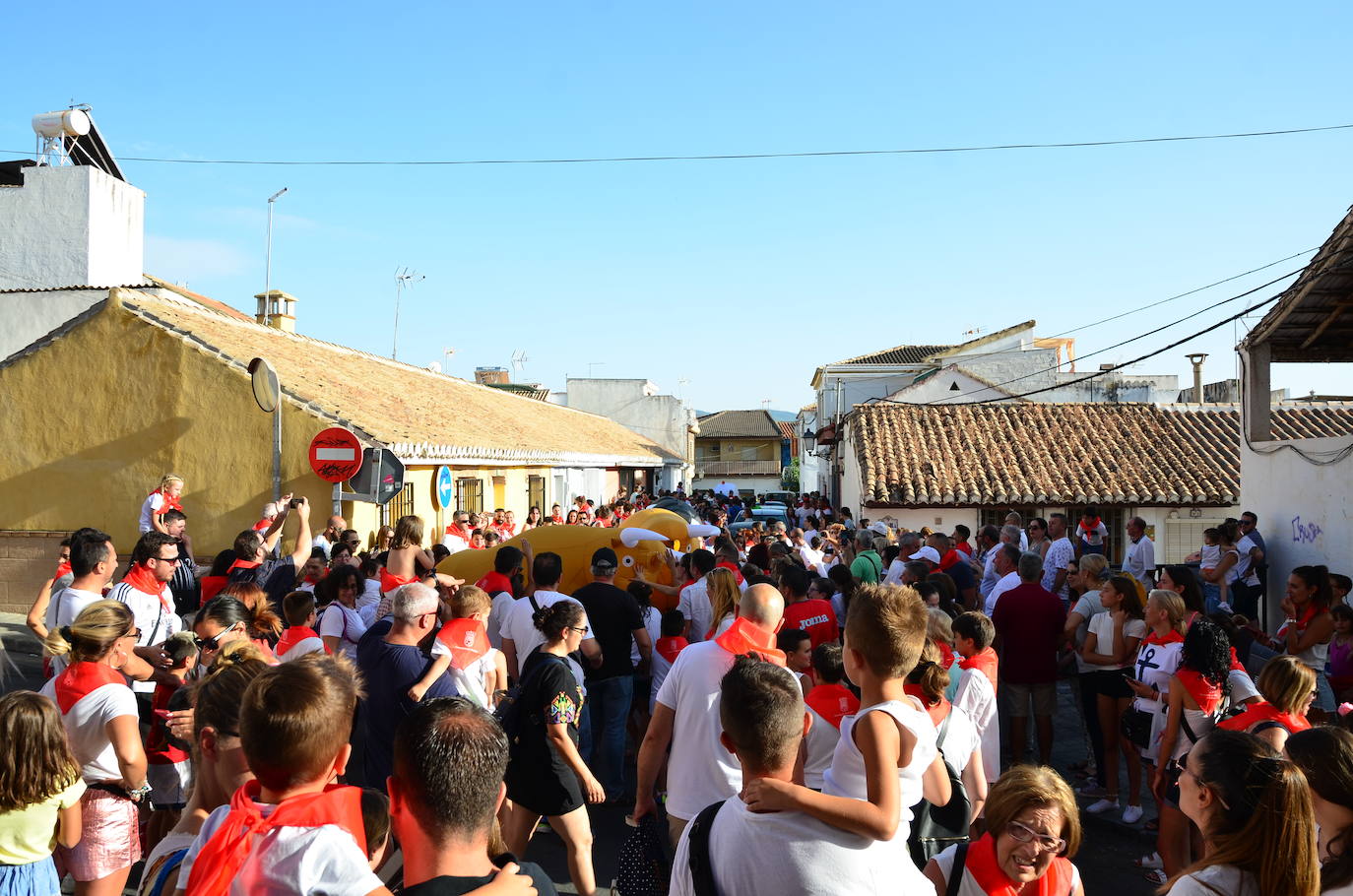Los vecinos se volcaron en la gran novedad de las fiestas patronales de San Roque este año.