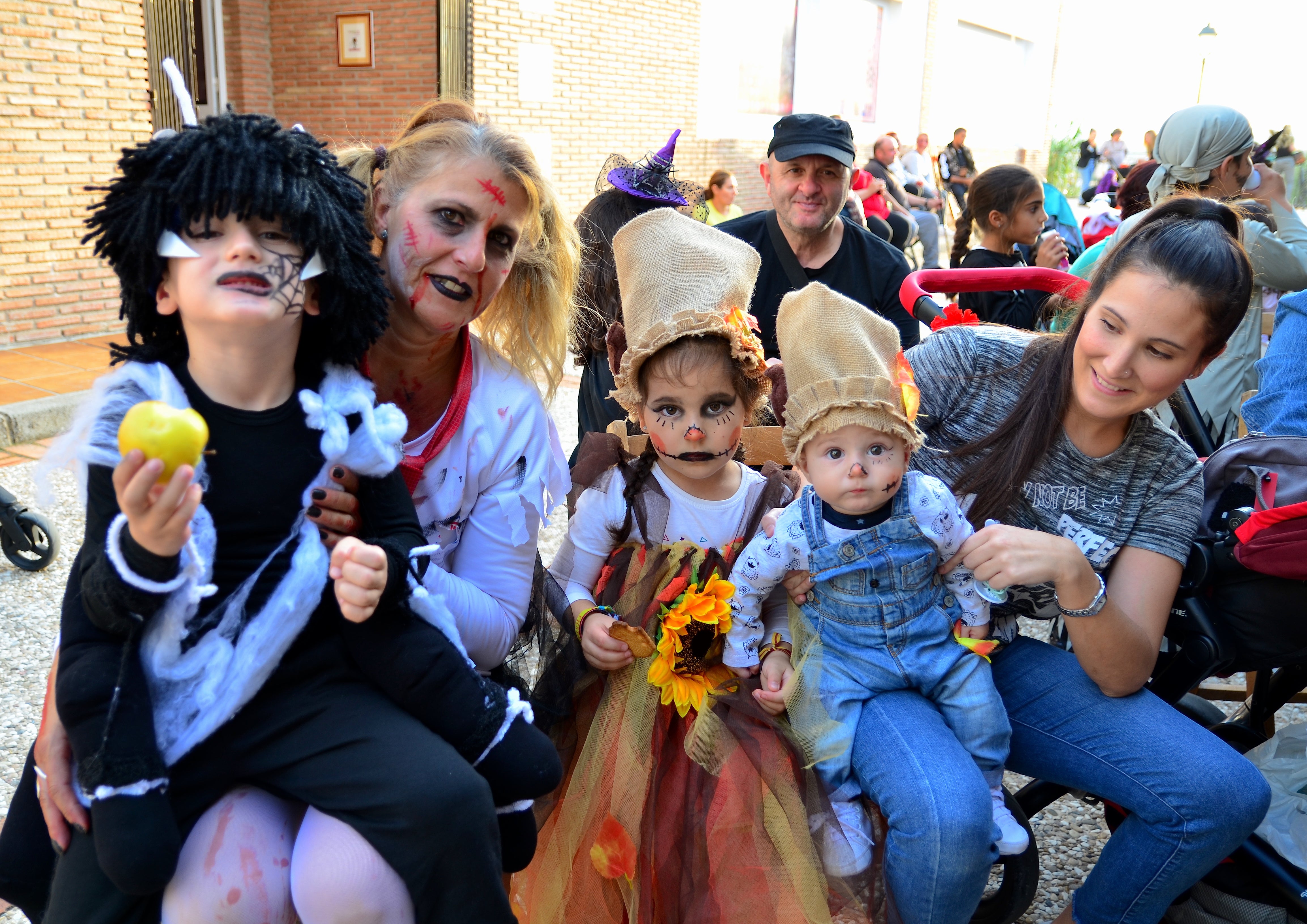 Fotos: Así se vive Halloween en Huétor Vega