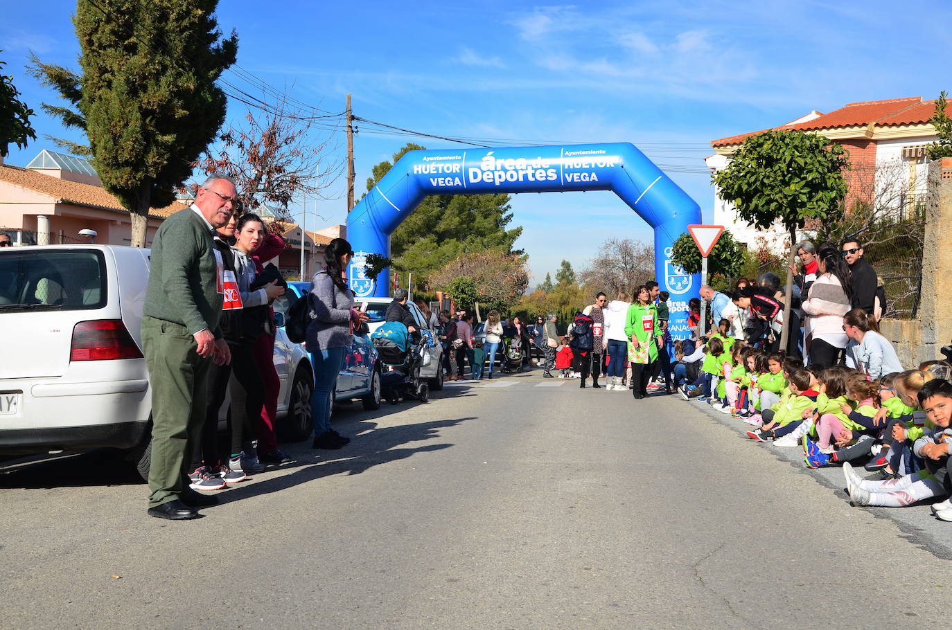 Fotos: Día de la Paz en el Mariana Pineda de Huétor Vega