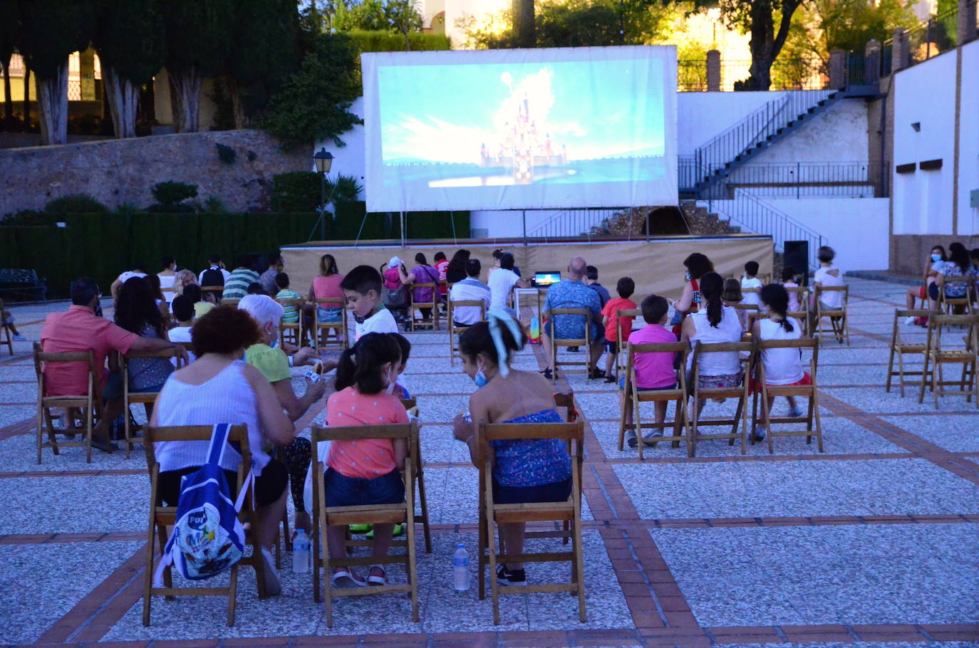 Fotos: Cine de verano en Huétor