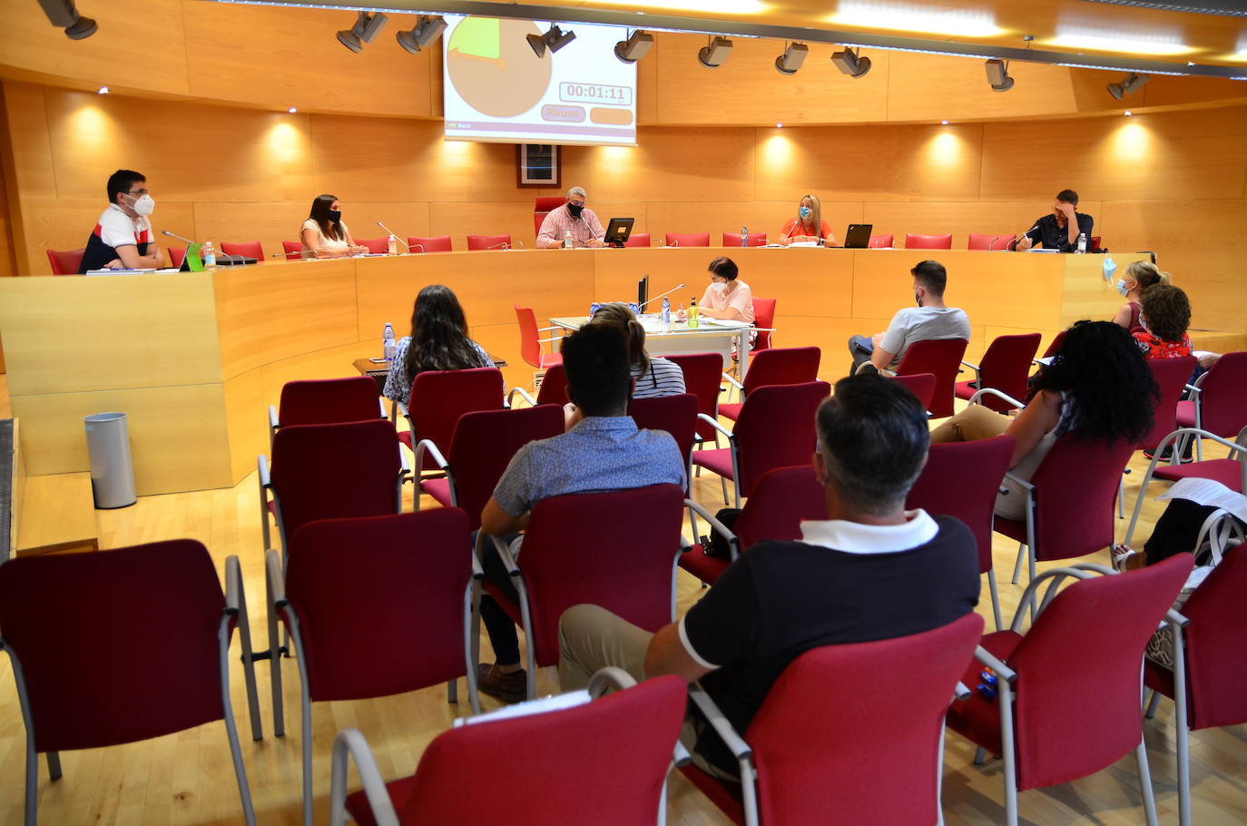 Fotos: Pleno extraordinario en Huétor Vega: modificación del uso del suelo