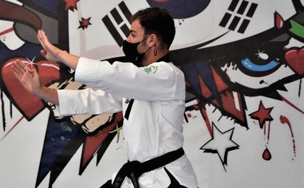 Imagen principal - Rubén Hita, Eleazar Velázquez y Paloma Guadix.