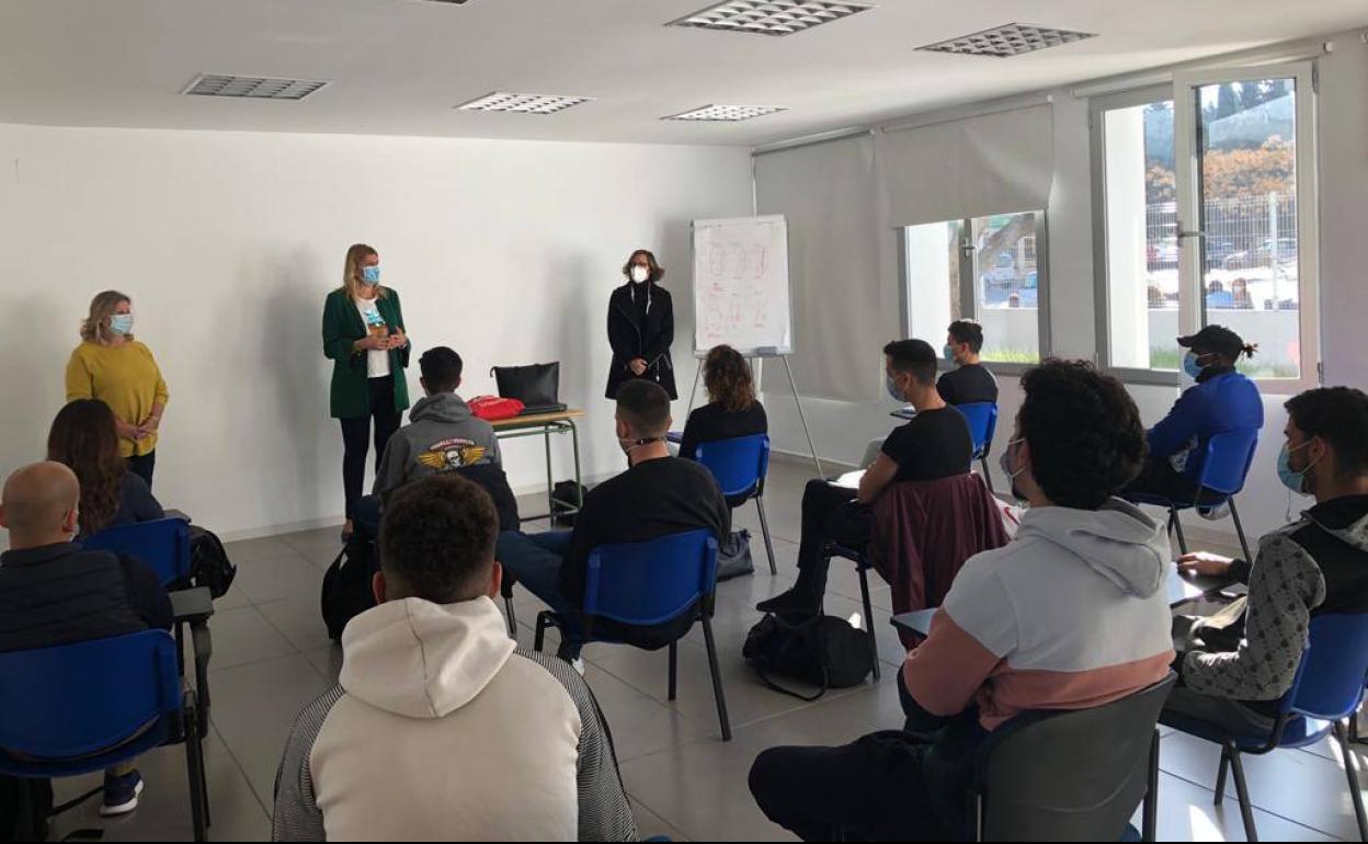 Más de 80 jóvenes de La Zubia podrán encontrar trabajo con los cursos del 'Programa PICE'