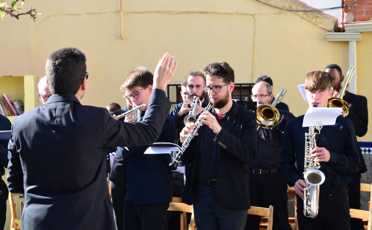 La Banda de Música de Huétor Vega actuará el Jueves Santo