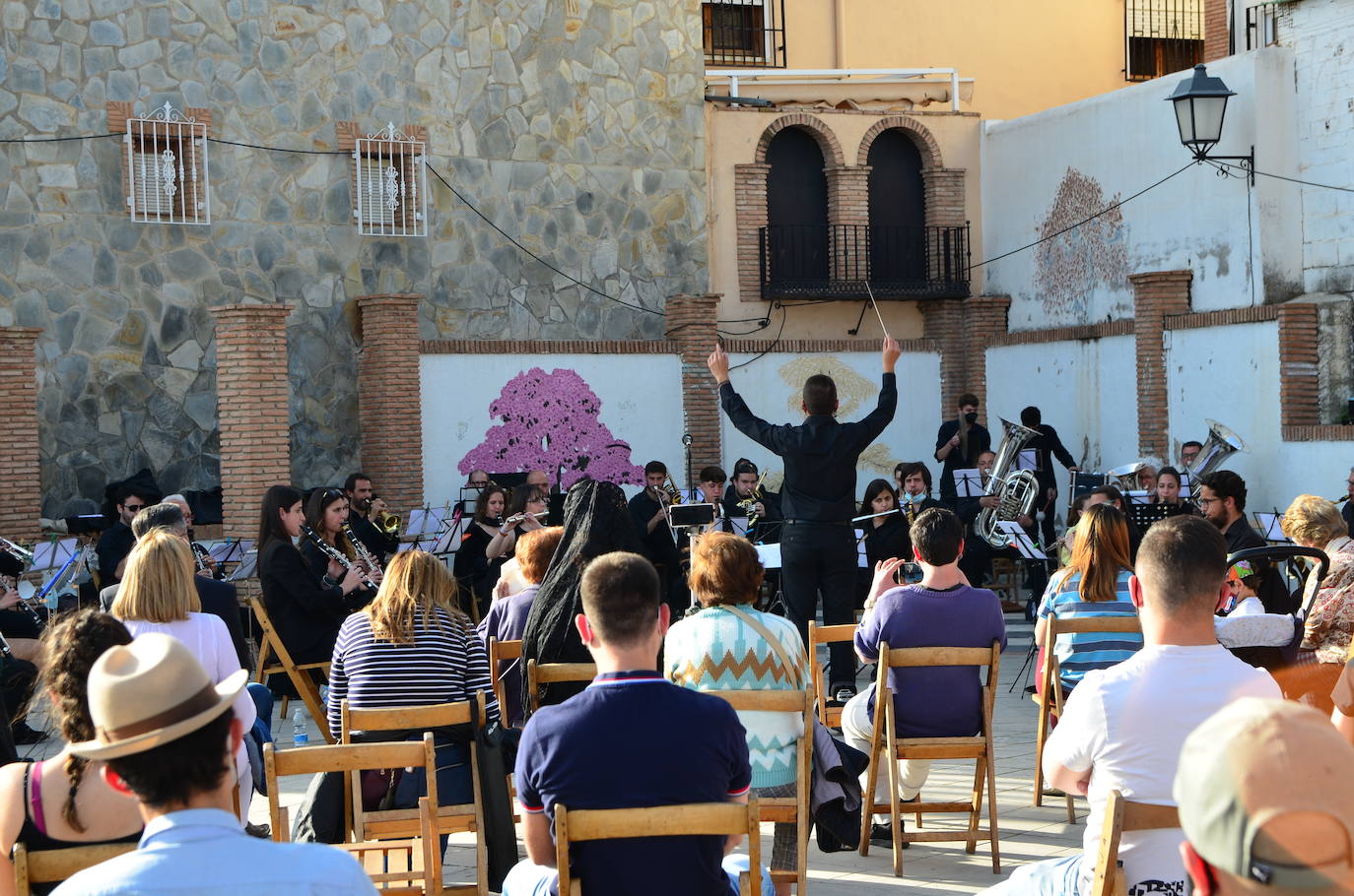 Concierto de la Banda de Música de Huétor Vega en Jueves Santo.