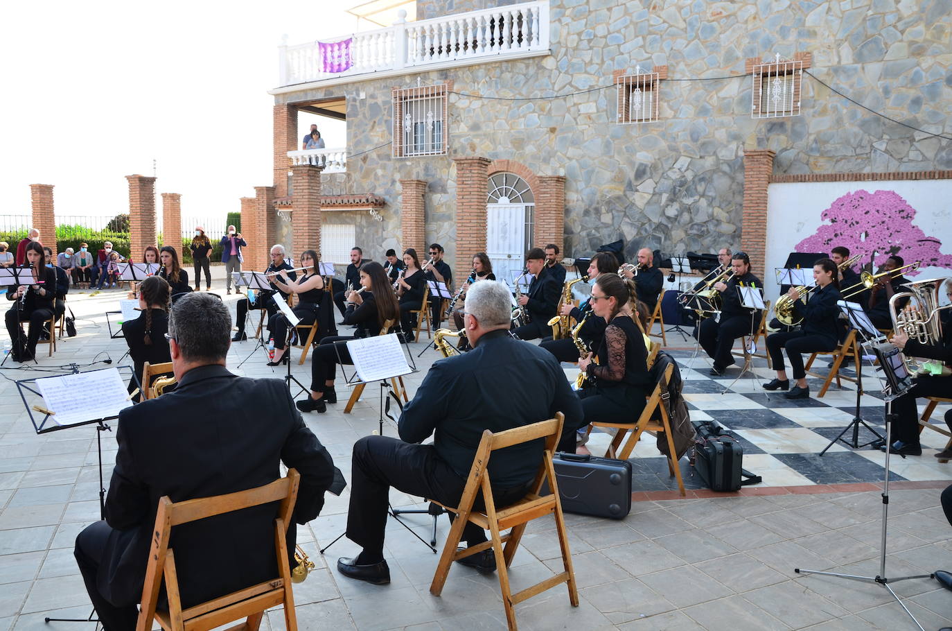 Concierto de la Banda de Música de Huétor Vega en Jueves Santo.