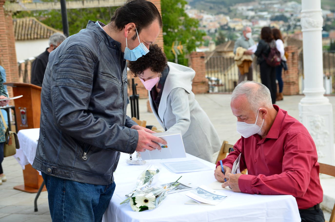 Presentación del libro ‘Moriscos expulsados de Huétor Vega y otros lugares’.