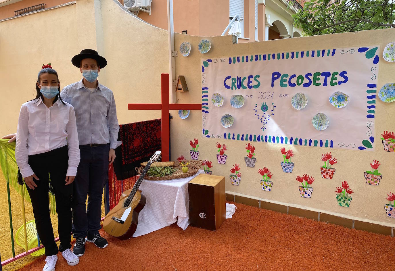 Cruz en el Centro Infantil Pecosetes.