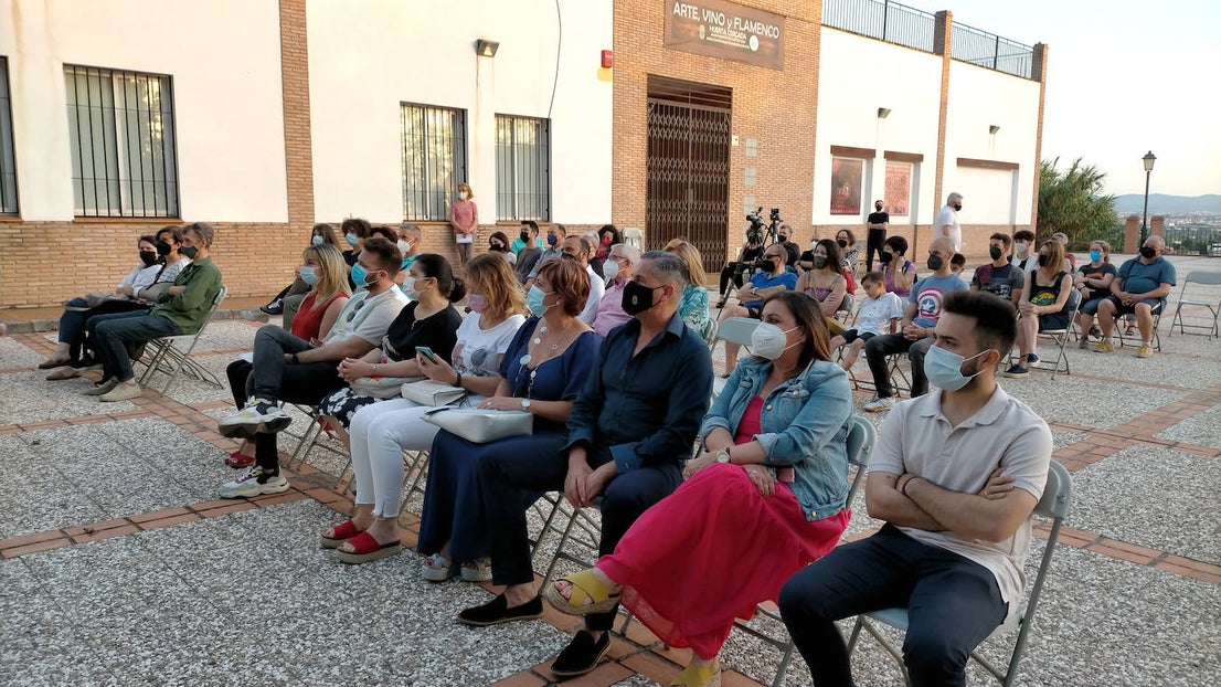 Autoridades y público en Huerta Cercada.