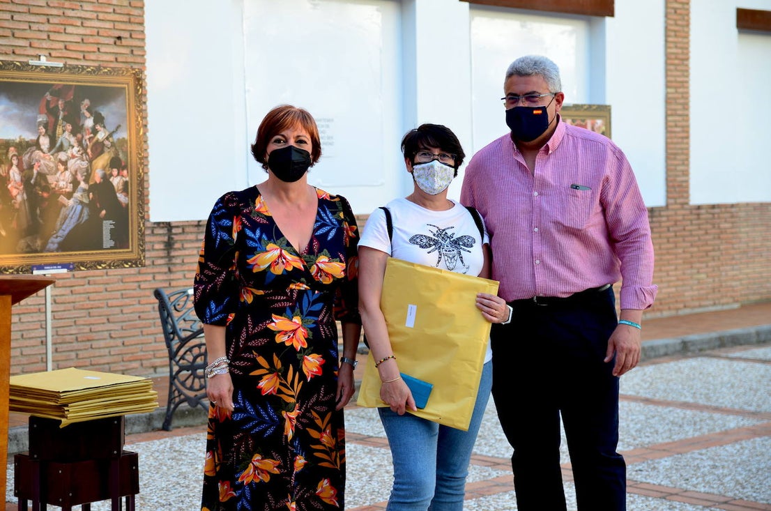 Fotos: Inauguración de la muestra ‘Linajes de Huétor Vega’