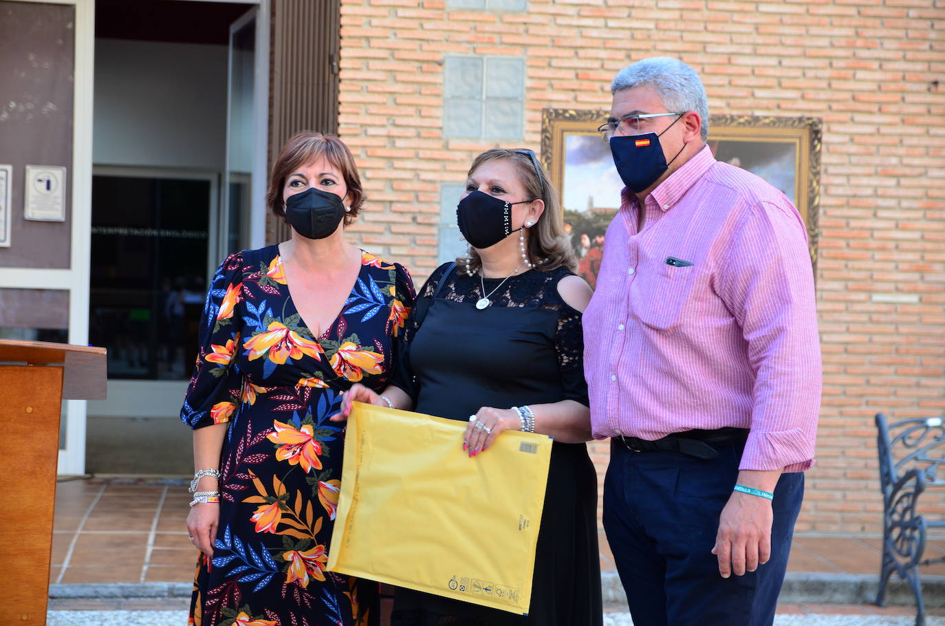 Fotos: Inauguración de la muestra ‘Linajes de Huétor Vega’