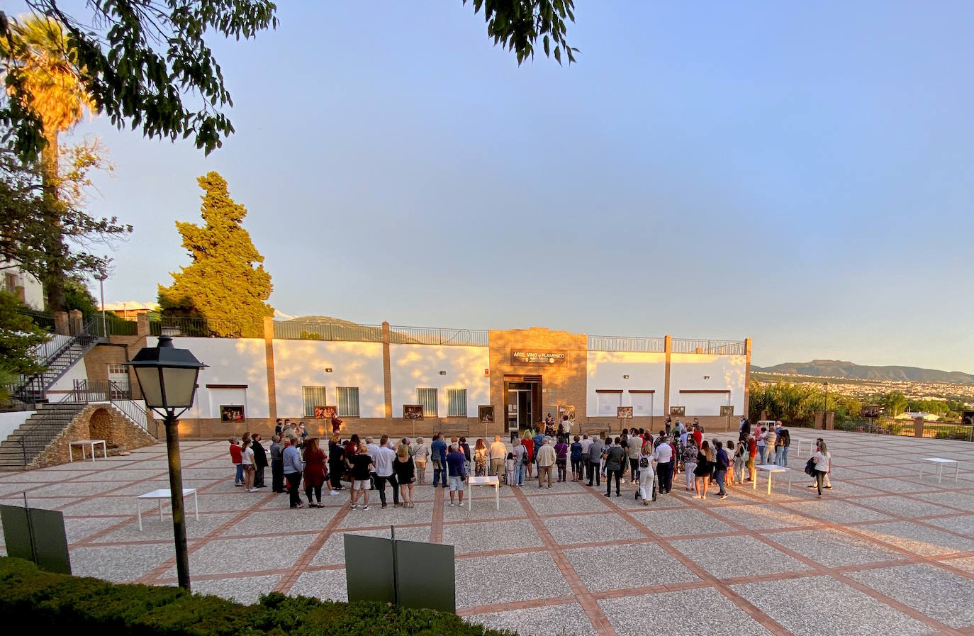 Fotos: Inauguración de la muestra ‘Linajes de Huétor Vega’