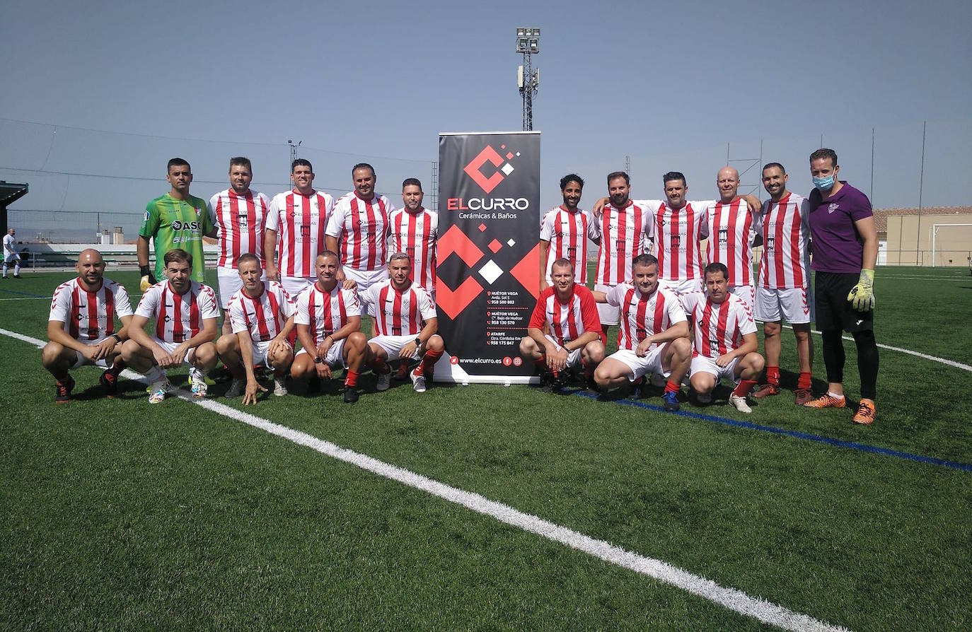 Los dos planteles del PD Ébano Fútbol se cruzaron en cuartos.