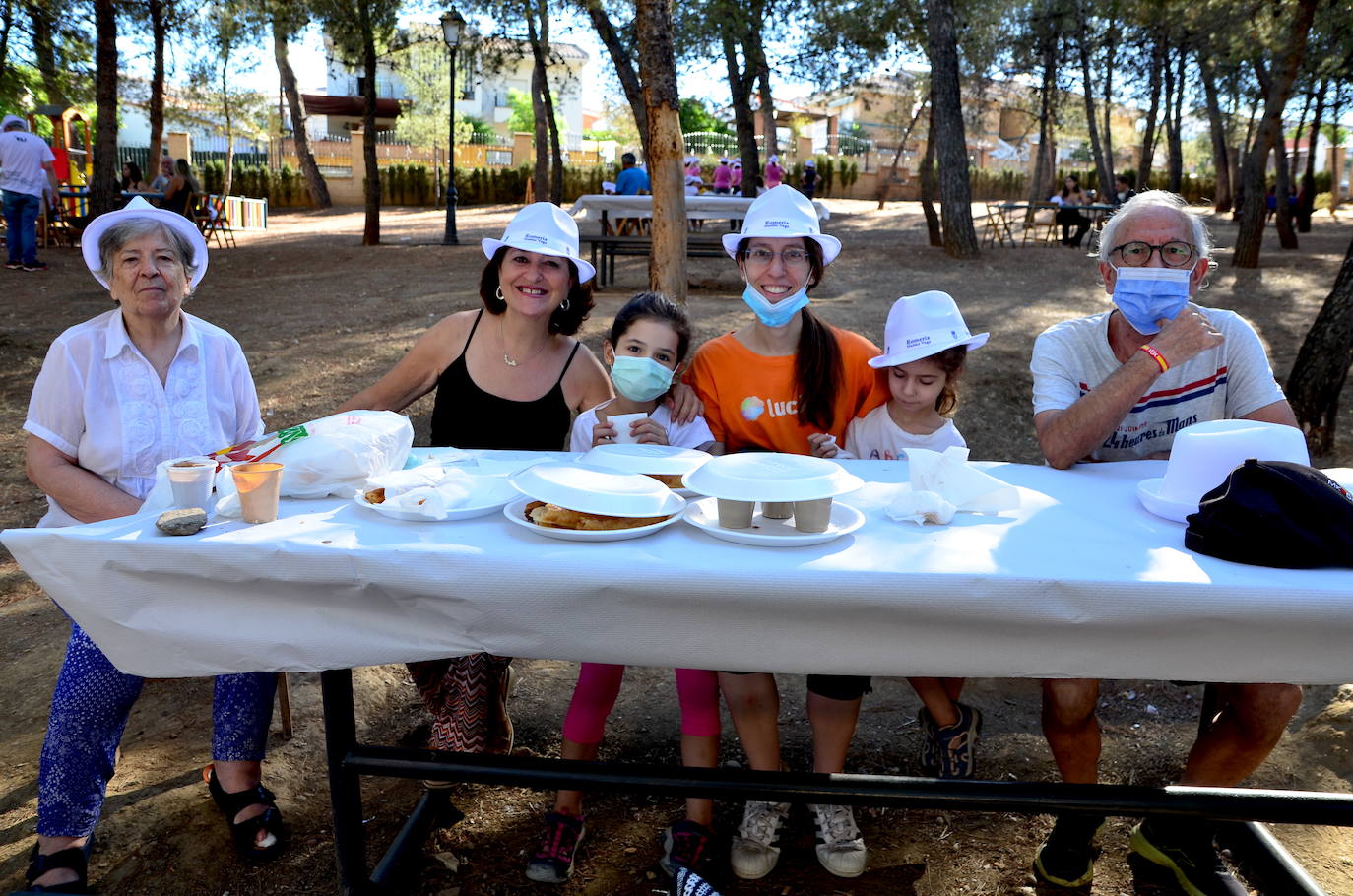 Fotos: Churros, chocolate y charanga en Huétor Vega