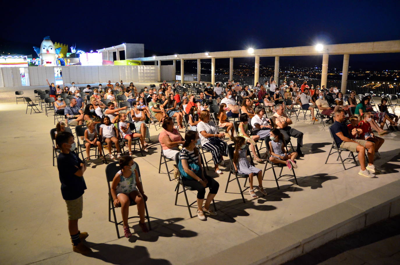 Magia y humor con el mago Pedro Lucas, en el Recinto Ferial.