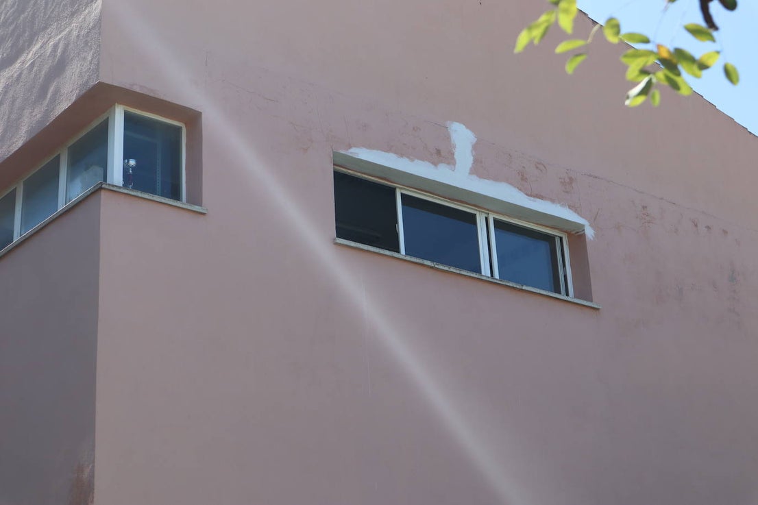 Fotos: Puesta a punto de los colegios de Huétor Vega