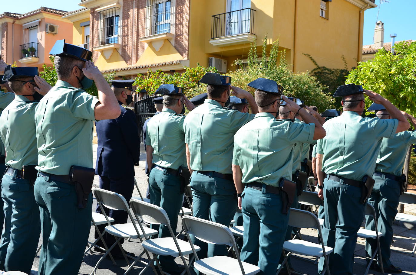 Fotos: Inauguración del monolito y la plaza en memoria del agente Arcos en Huétor Vega