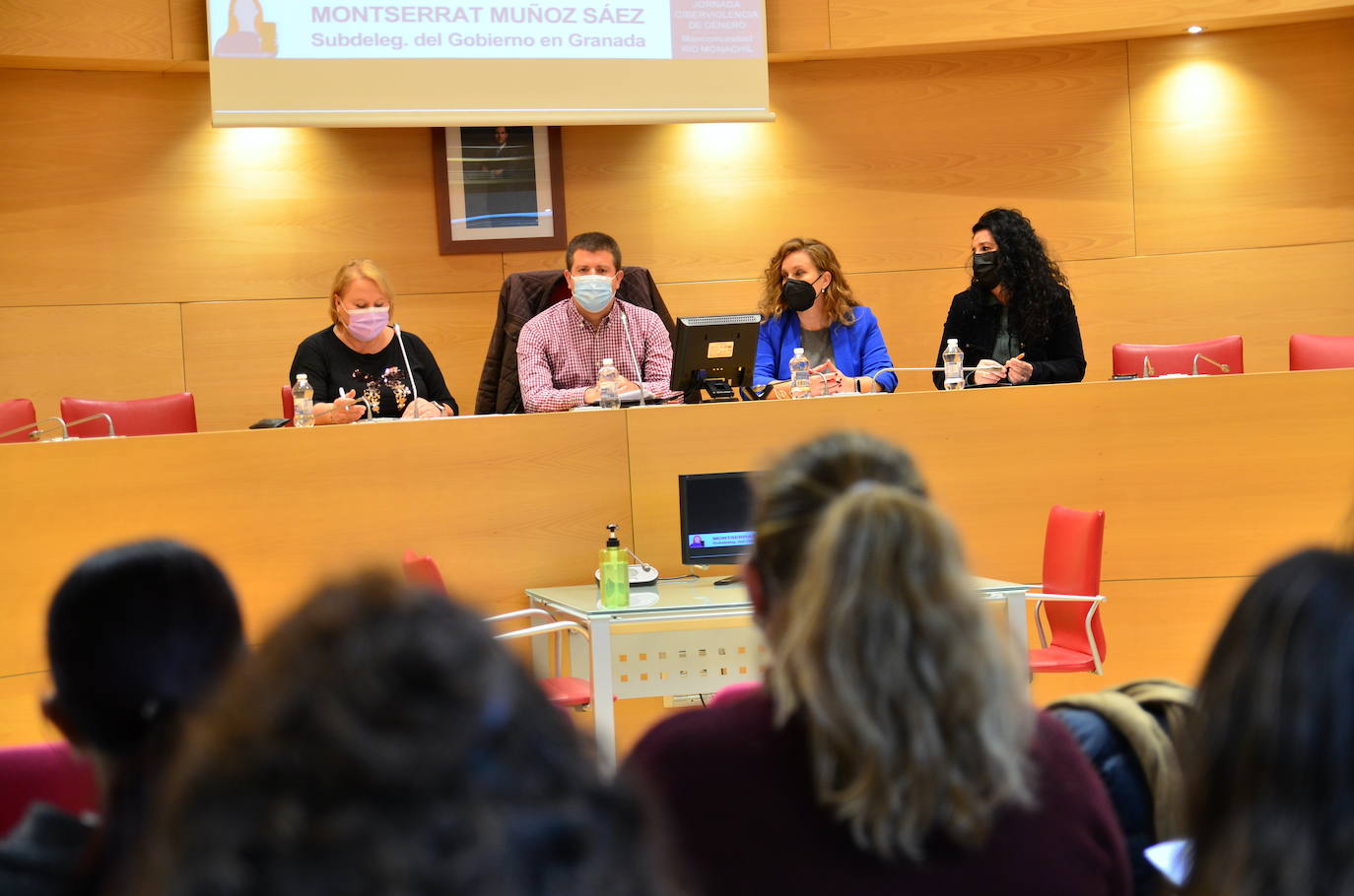 Fotos: Jornada sobre ciberviolencia de género, en Huétor Vega