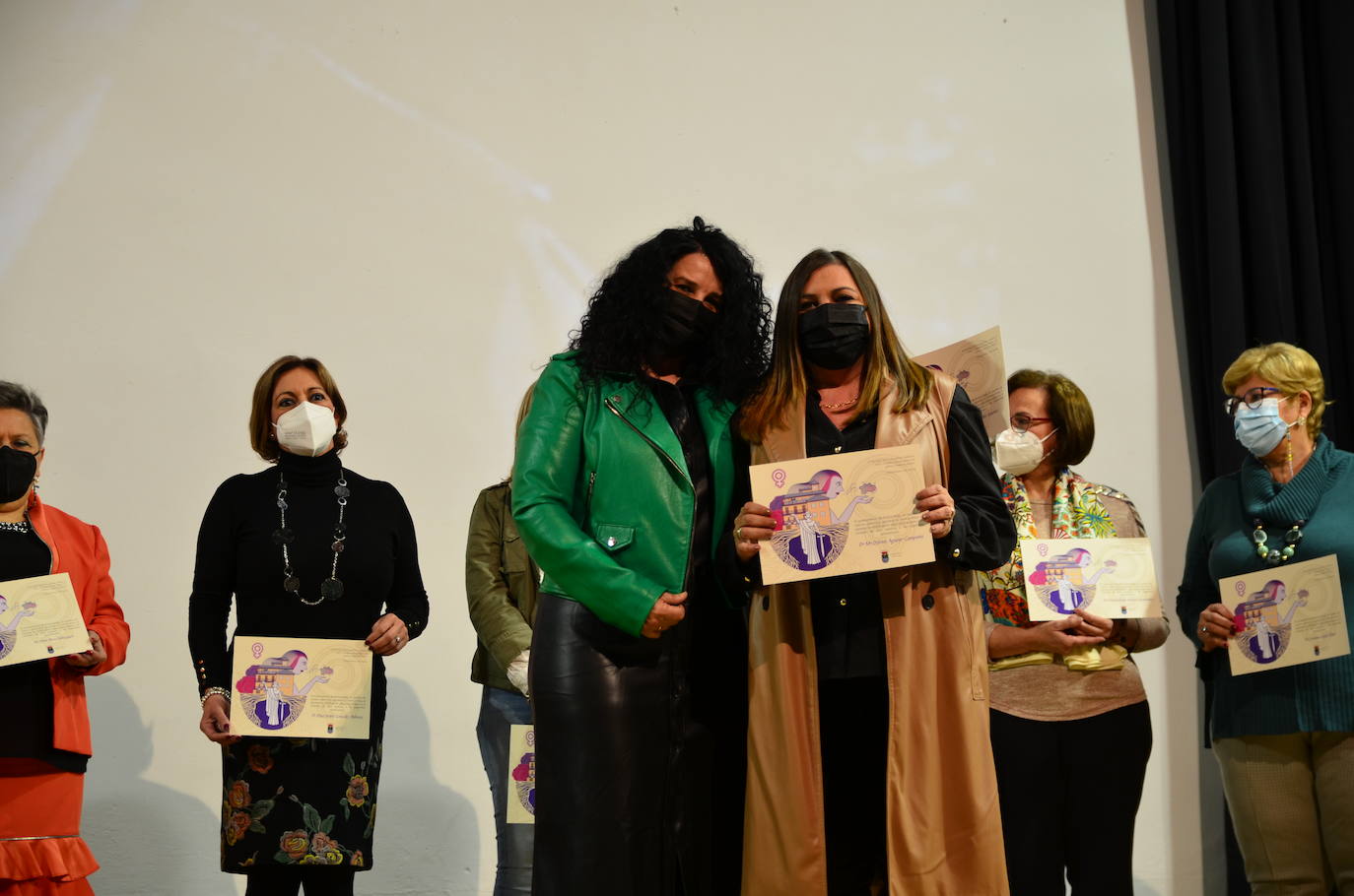 Fotos: Homenaje a las mujeres concejalas en la historia de Huétor Vega